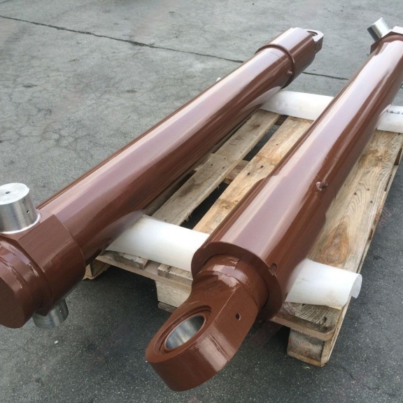 Plunger Hydraulic Cylinders for Melting Furnaces